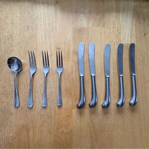 Rogers Jefferson Manor Stainless Korea 9 Pieces Pistol Handle Knives Fork‎ Spoon